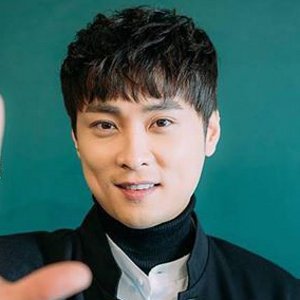 Min Kyung Hoon Profile Photo