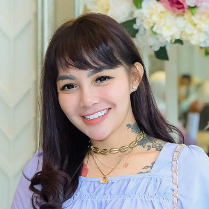 Nadia Christina Profile Photo