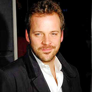 Peter Sarsgaard Profile Photo