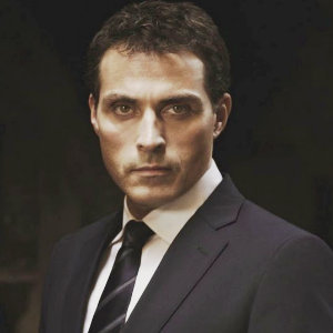 Rufus Sewell Profile Photo