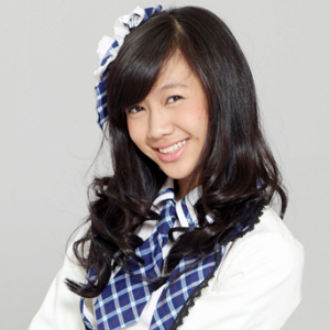Shania Junianatha Profile Photo