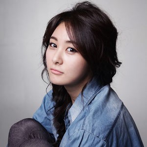 Son Eun Seo Profile Photo