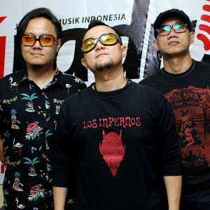 The Fly Profile Photo