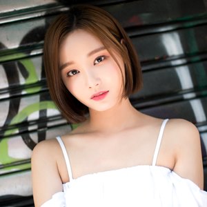 Yeonwoo Profile Photo