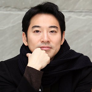 Yiruma Profile Photo